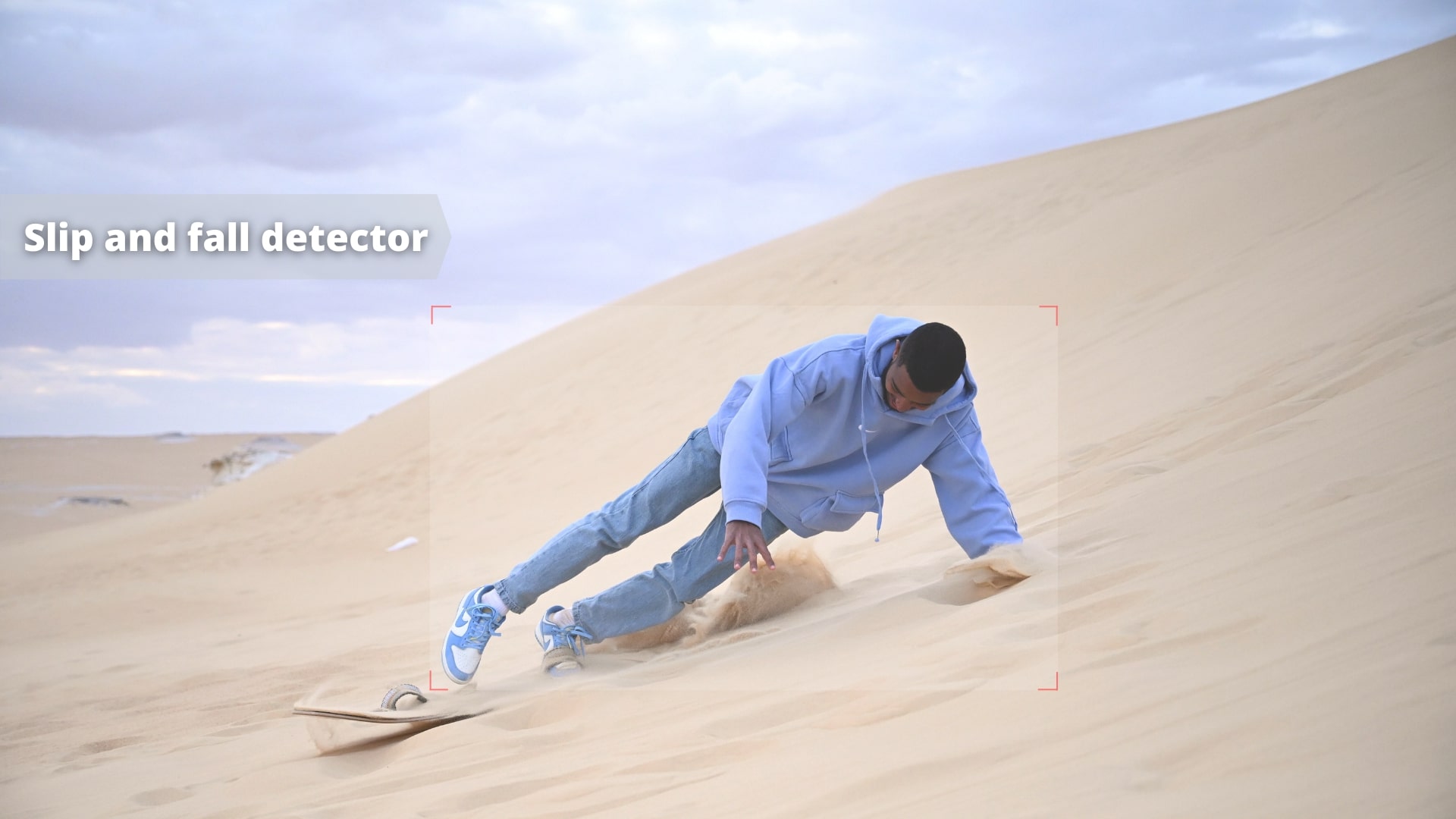 Artificial intelligence module in Xeoma: Slip and fall detection